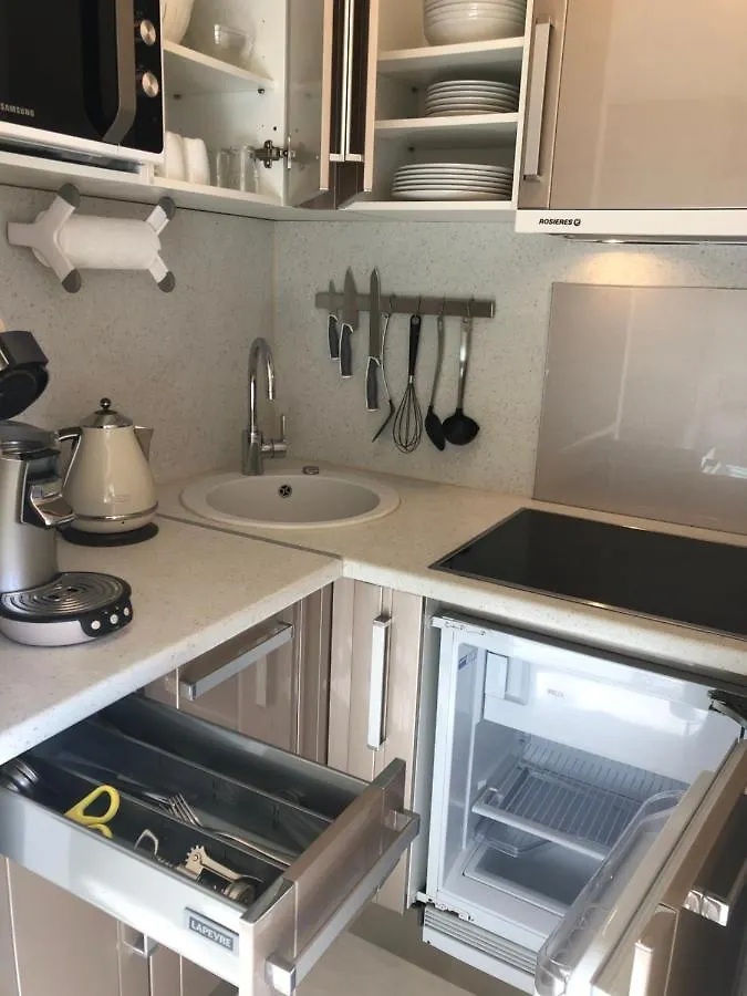 Apartment Studios Nice Gambetta